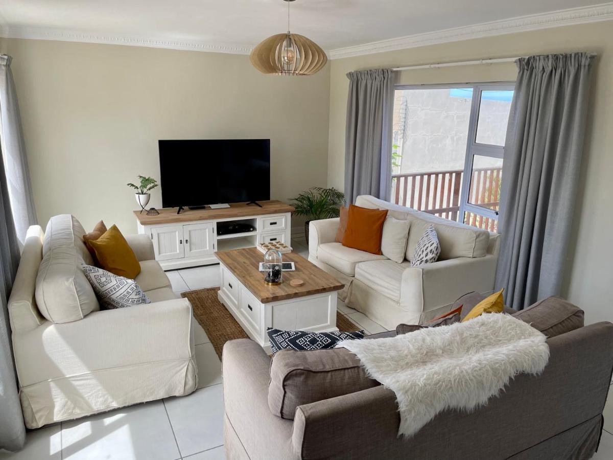 'On Point' Beach House - Jeffreys Bay Esterno foto