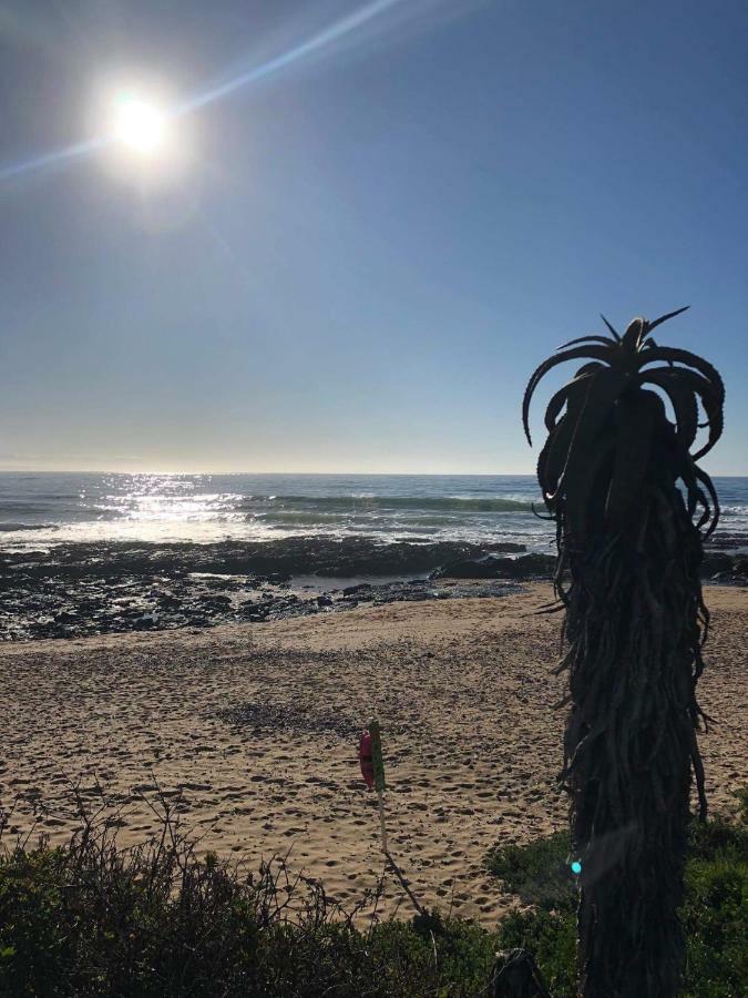 'On Point' Beach House - Jeffreys Bay Esterno foto